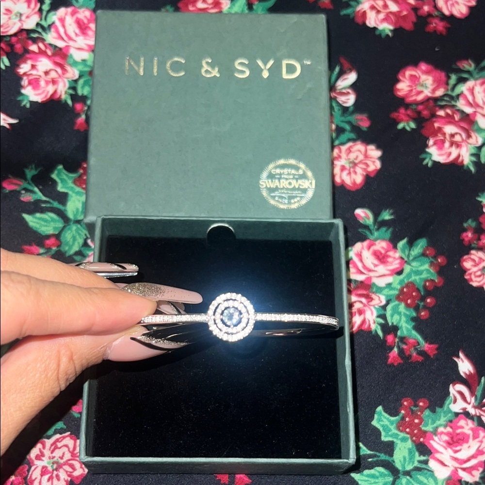 NIC & SYD Silver Bracelet with Swarovski Crystal